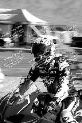 media/Mar-20-2023-Moto Forza (Mon) [[d0bbc59e78]]/Around the Pits/